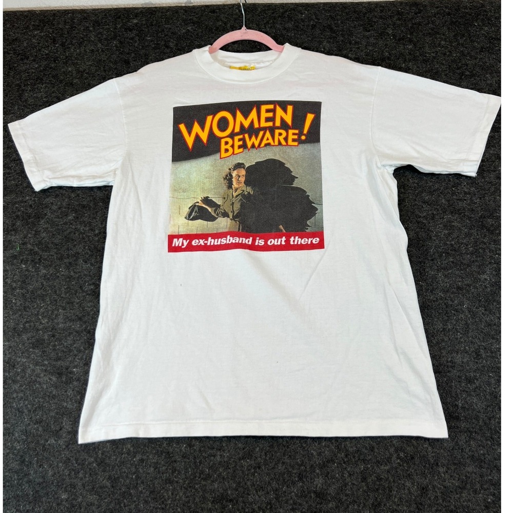 VINTAGE Women Beware T Shirt Mens Large White Graphic Tee Single Stitch USA 90s